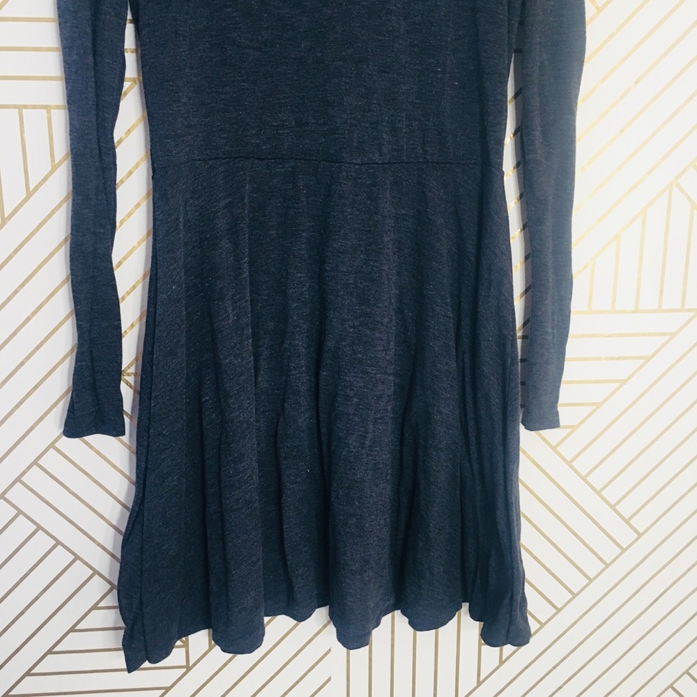 Forever 21 | Long Sleeve Gray Skater Dress - Picture 4 of 6